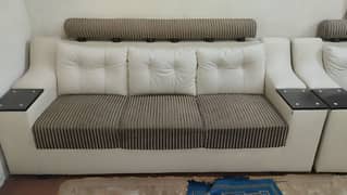 6 seater sofa set for sale in excellent condition