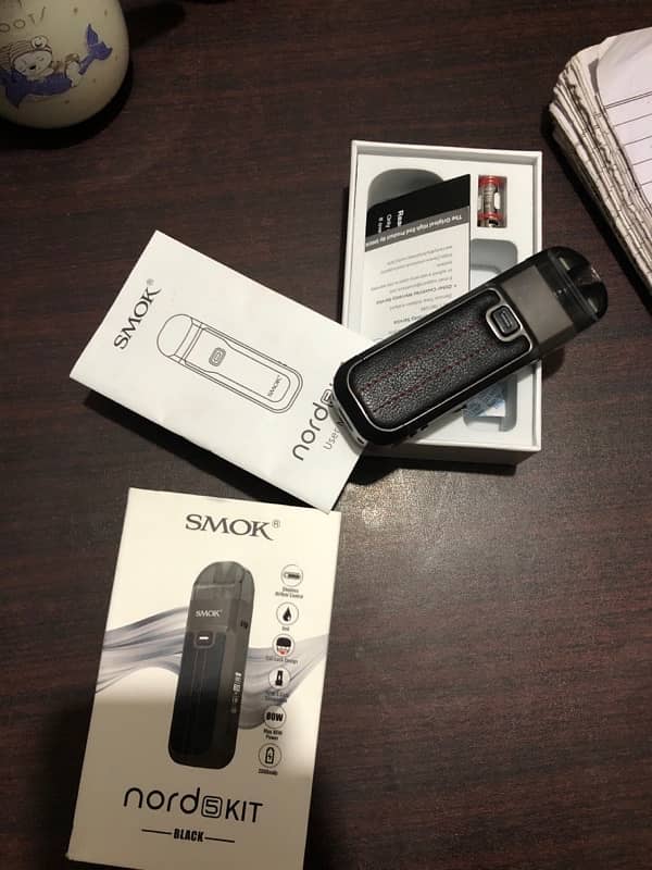 SMOK nord 5 KIT (BLACK LEATHER) 1