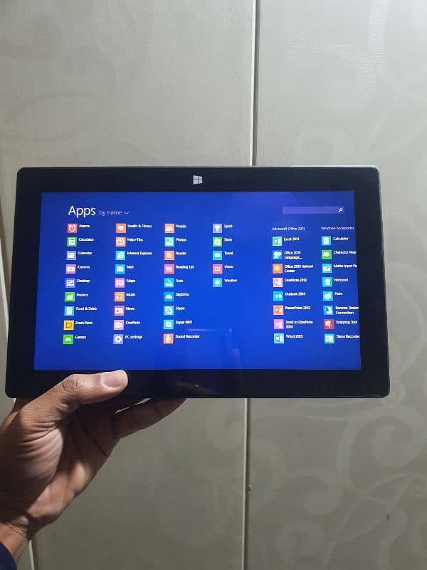 surface tab TR 2/64 GB with charger 2