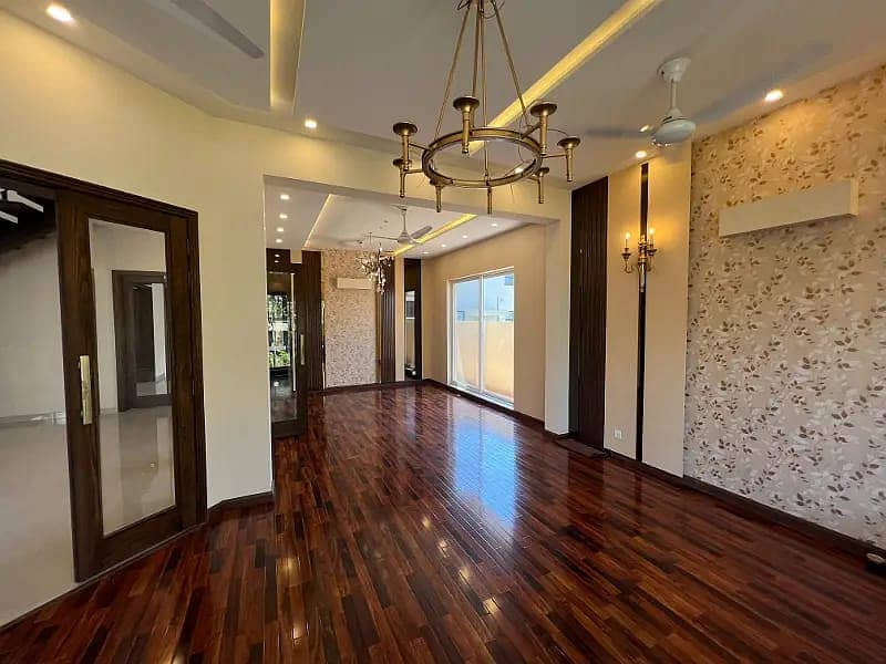 Classical design 1 Kanal brand new House is up for sale 1