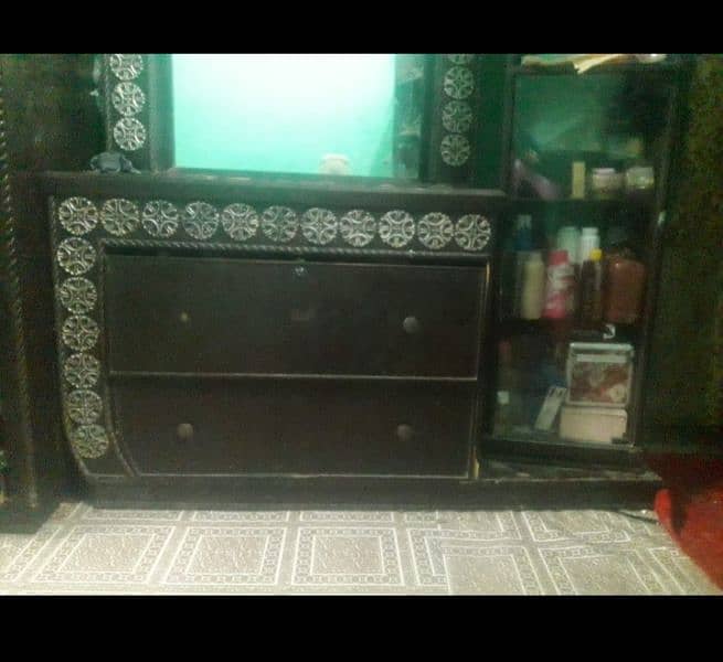 Dressing Table for sale 1