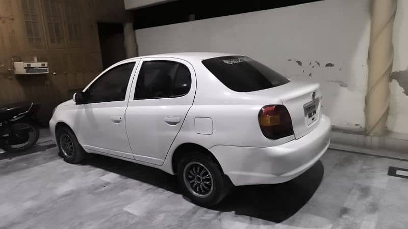 Toyota Platz 2004 2