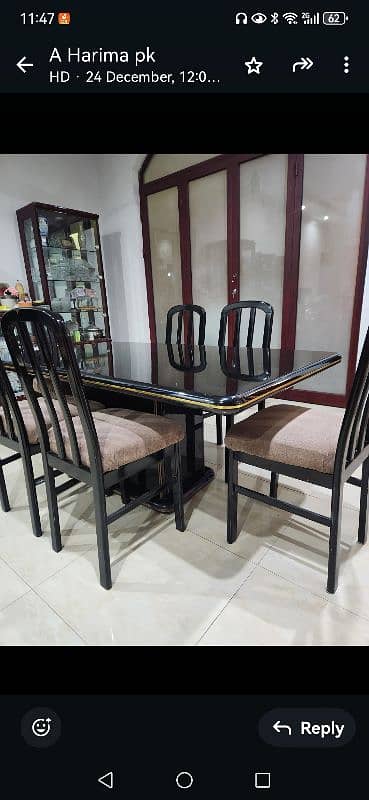 Dining table for sale 0