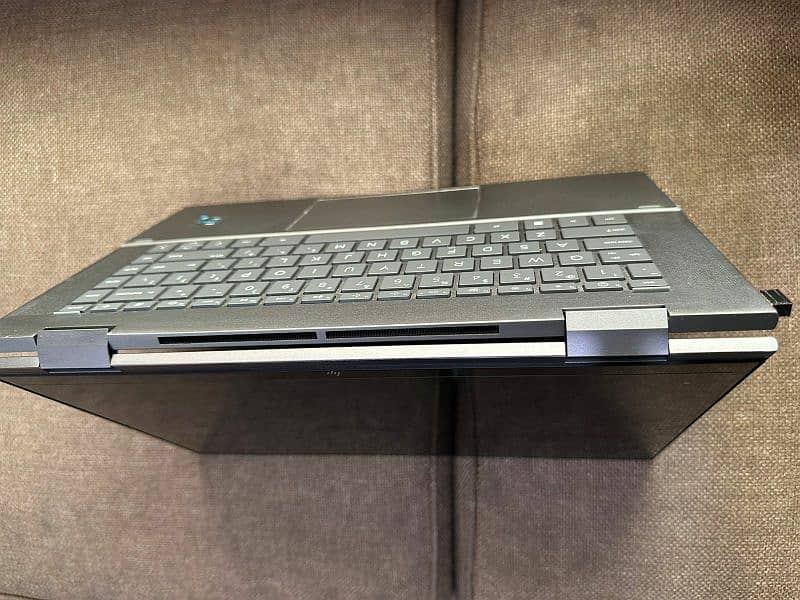 HP Envy X360 i7 32GB/1TB SSD 13th Gen 2