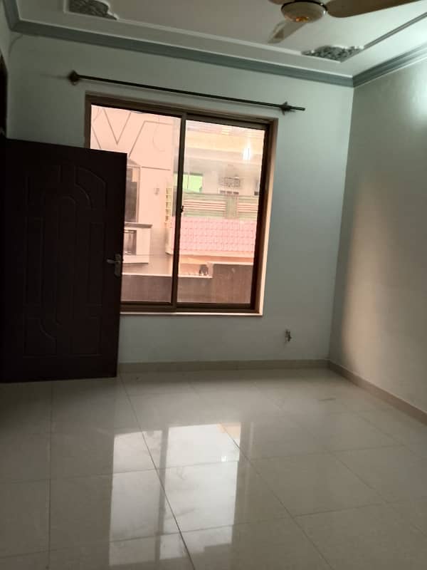 5Marla first floor available for rent 13