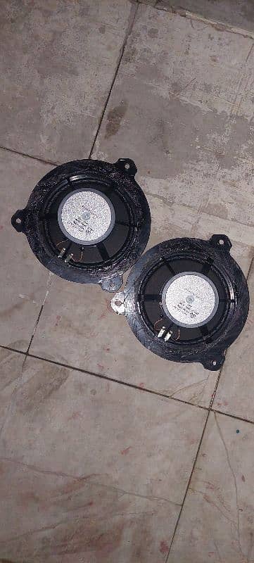 Toyota Corolla Orginal Door Speaker 1