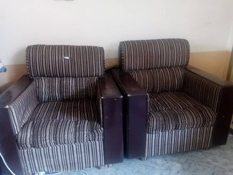 Used furniture for sale 2