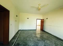 01 Kanal Beautifull House Available For Rent In DHA Lahore Cantt