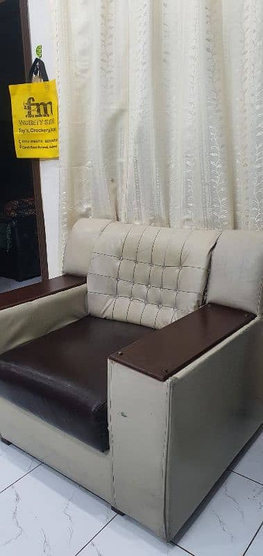 Sofa For Sell 2