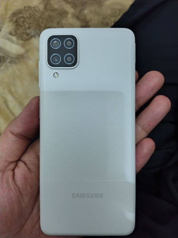 Samsung A12 complete box 10/10 3