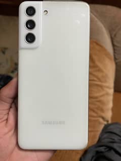 Samsung Galaxy S21Fe 8/256gb  white colour