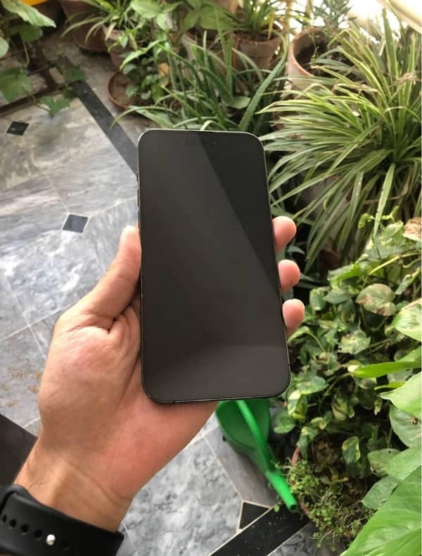 iPhone 14 pro max 256gb 1