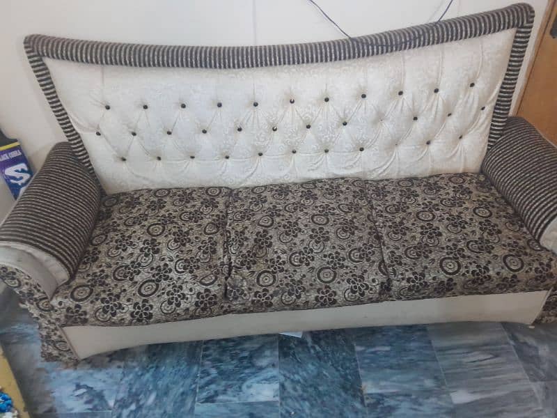 sofa set 5 seater for sale in islamabad 3