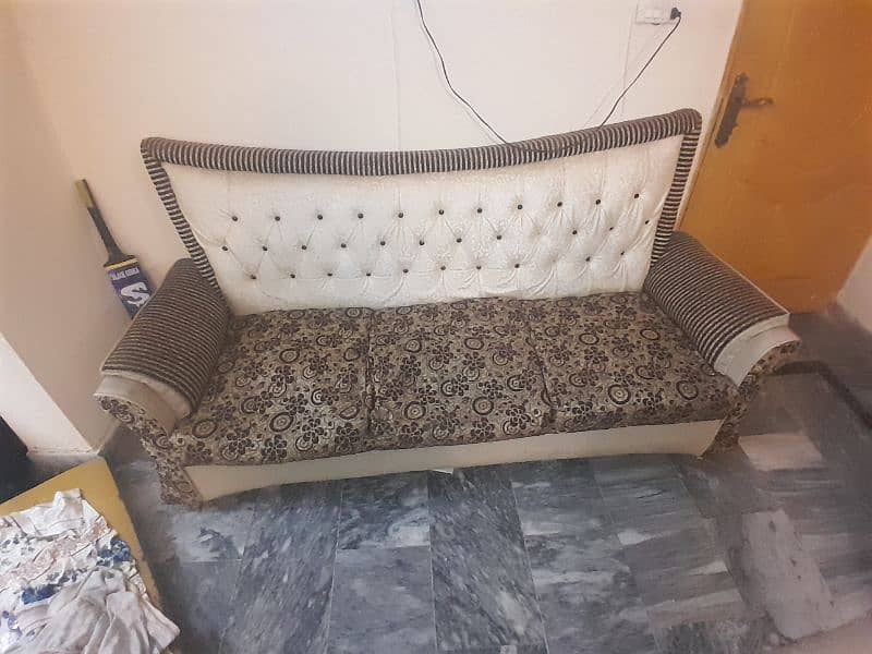 sofa set 5 seater for sale in islamabad 4