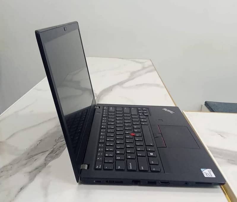 Lenovo ThinkPad T490 core i7 8th generation. 0