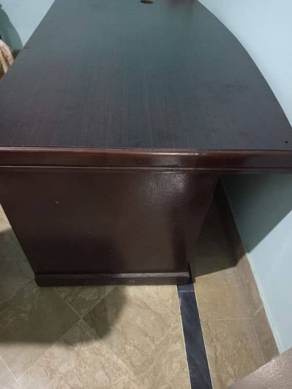 Table for sale 0