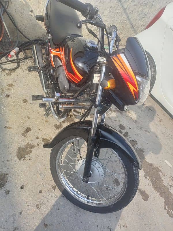 Honda 100 Prider 4