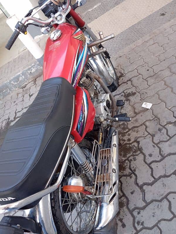 urgent sale honda 125 0