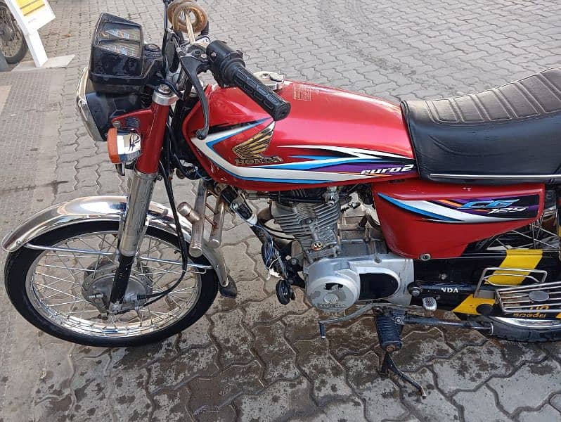 urgent sale honda 125 2