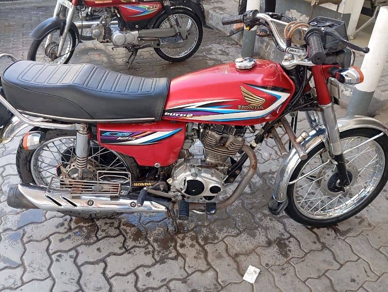 urgent sale honda 125 3