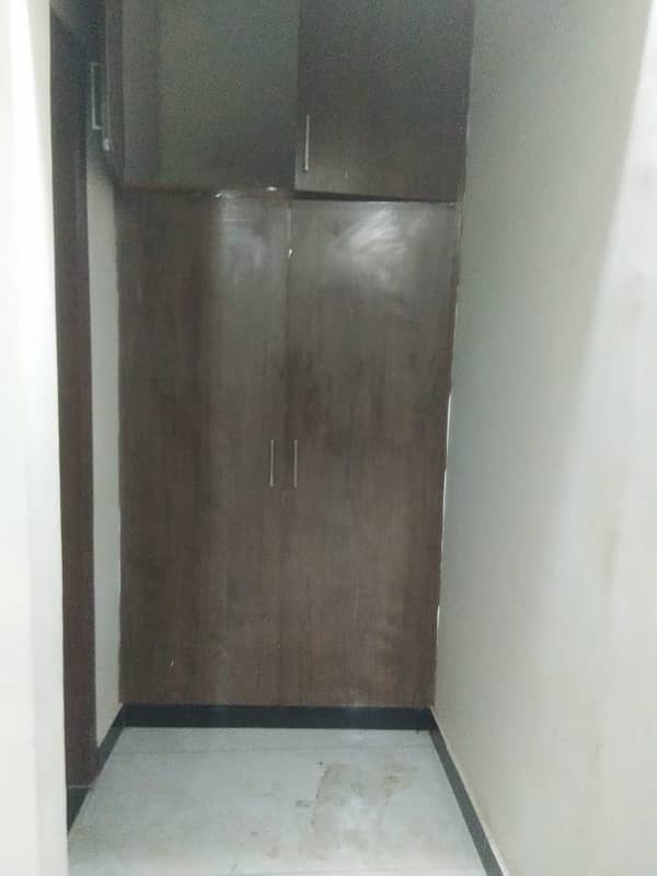 240 SQ YARD GROUND FLOOR PORTION FOR RENT IN GULSHAN-E-IQBAL 13 D 1 8