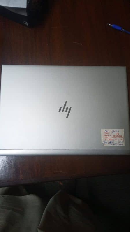 HP Elite Book 840 0