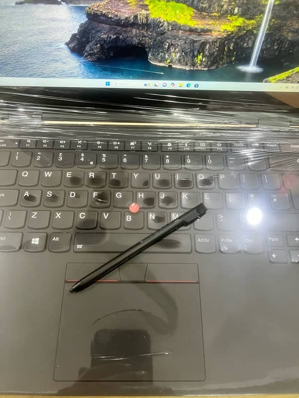 Lenovo x1 yoga 14