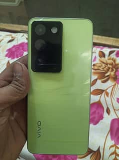 vivo y100