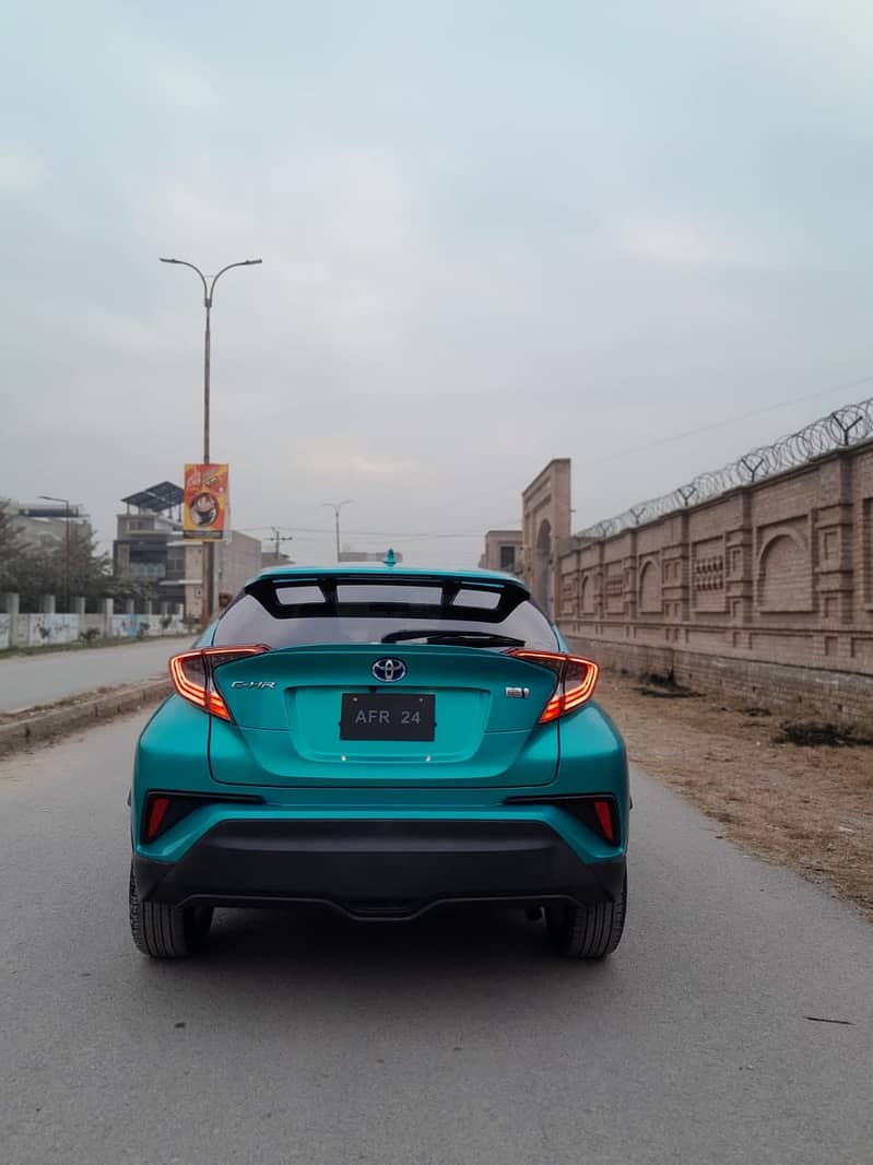 Toyota C-HR 2017 0