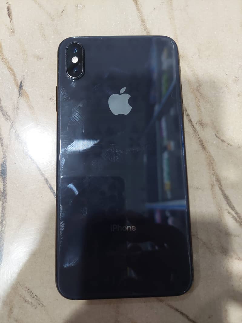 iPhone xsmax 256 gb none pta 1