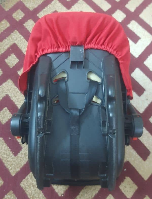 Mothercare Carry Cot & Car Seat Red & Black 1