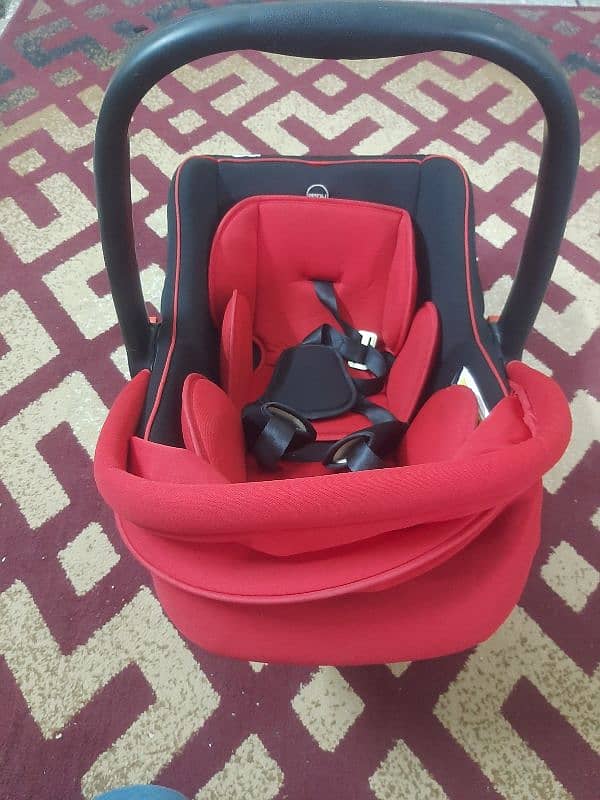 Mothercare Carry Cot & Car Seat Red & Black 10