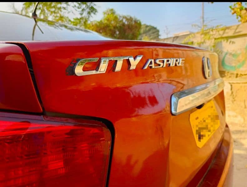 Honda City Aspire 2014 6