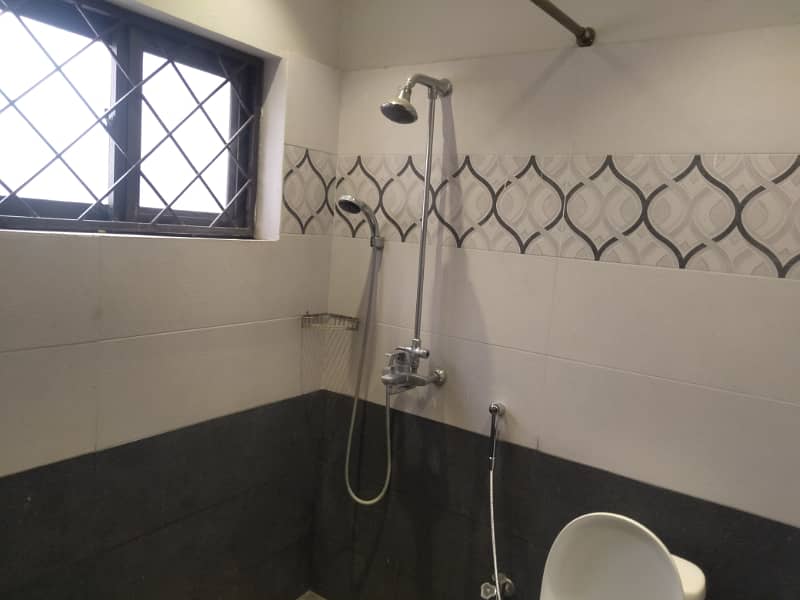 1 Kanal Beautiful Upper Portion Available For Rent in DHA Phase 2 V Block Lahore Cantt 18