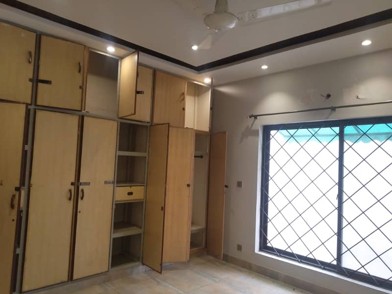 1 Kanal Beautiful Upper Portion Available For Rent in DHA Phase 2 V Block Lahore Cantt 27