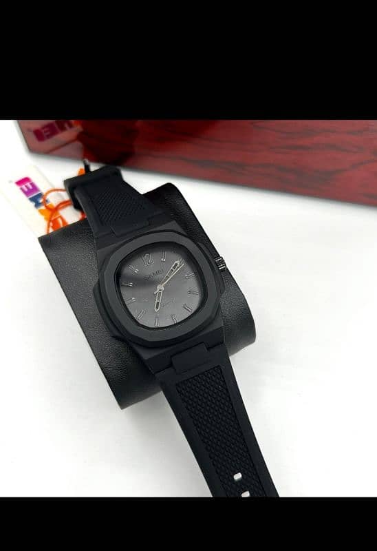 Premium quality  SKEMI watch  Quartz moment   Rubber straps 2