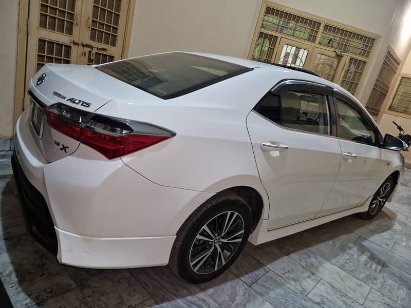 Toyota Corolla Altis 1.6 special edition 2022 7