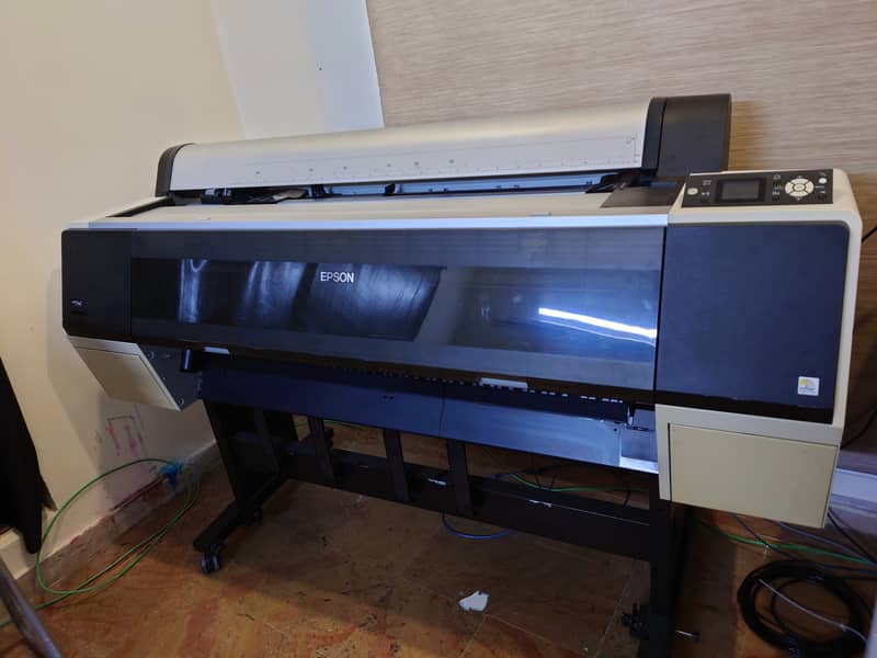 Epson stylus 9900 44in large format printer 2