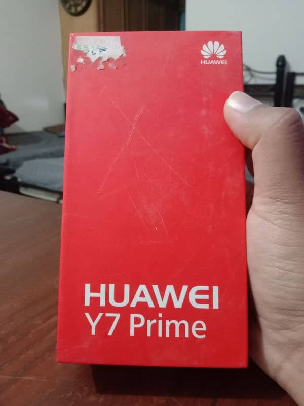 Huawei Y7 Prime 2017 with box 9