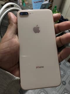 iphone 8 plus Gold clr 64gb PTa approved