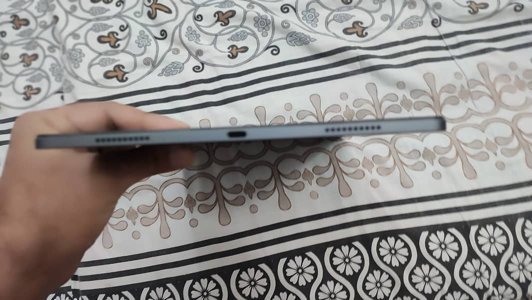 Lenovo Tab P12 with Pen Plus (8GB + 256GB) 6