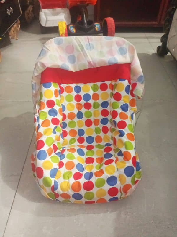 carry cot for baby 2