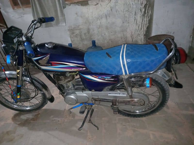 Honda Cg125 condition 10/9 2015 model hyd number 3