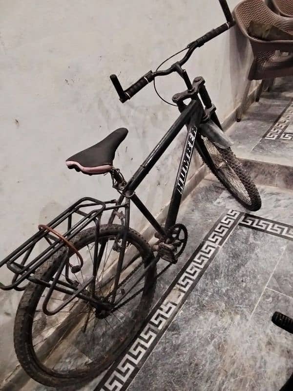 I'm selling my bicycle 4