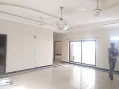 1 Kanal Beautiful Upper Portion Available For Rent in DHA Phase 2 Block R Lahore Cantt