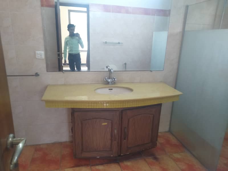 1 Kanal Beautiful Upper Portion Available For Rent in DHA Phase 2 Block R Lahore Cantt 17