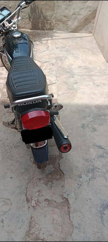 03046612640 Honda 125 2019 model 1