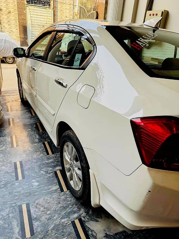 Honda City Aspire 2018 13