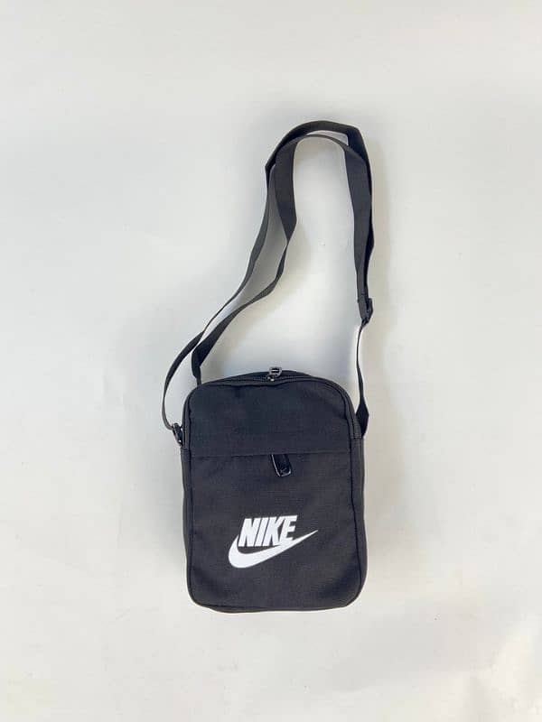 NIKE Treval Hand Bag 0