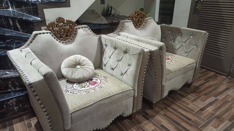 Sofa set with table set complete for sale 1